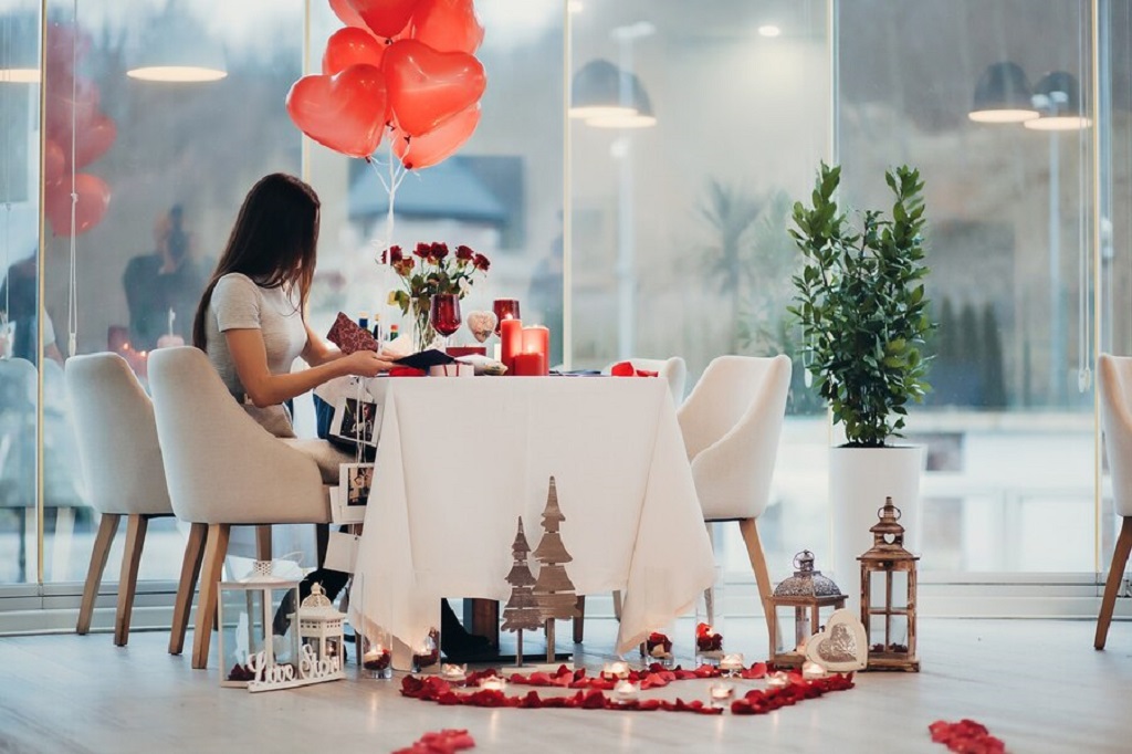 How to Organize a Heartwarming Valentine's Day Party