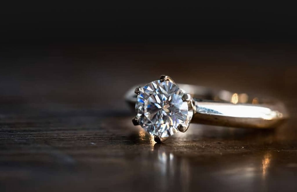 Where Not to Sell Your Wedding Rings